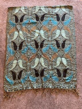 69x27in NWOT Patterned Fringe Scarf Or Pashmina in Teal, Brown and Blue
